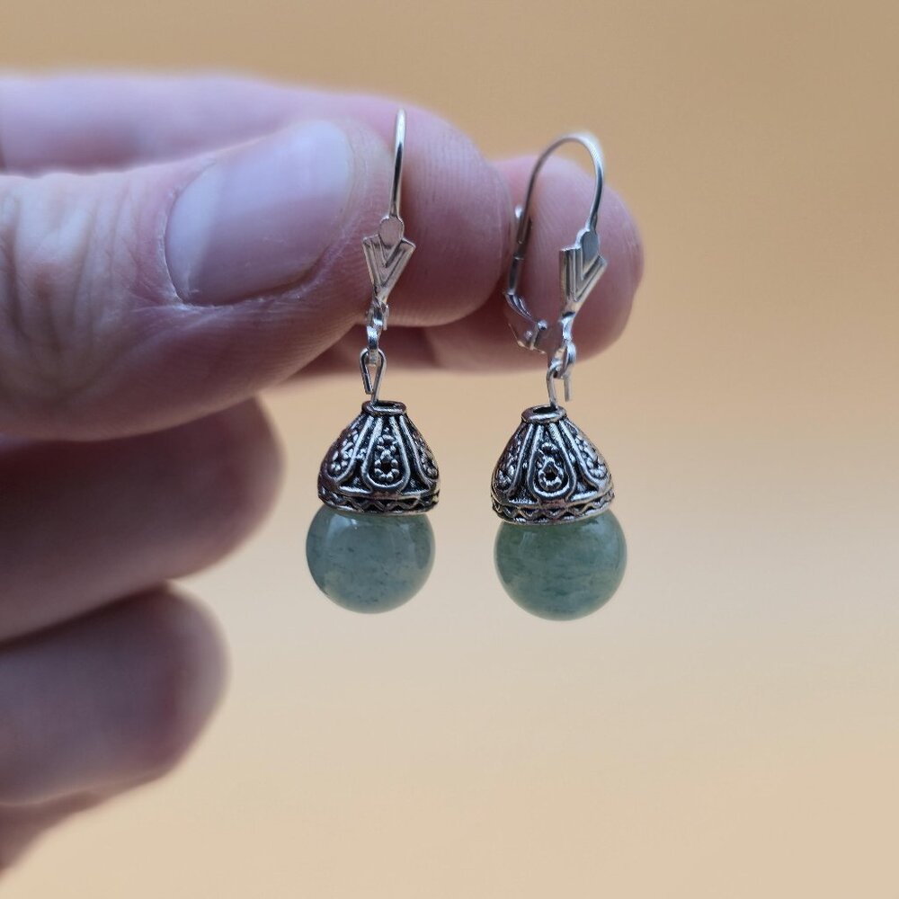 Sterling Silver Chrysoprase Green Stone Dangle Earrings A5438